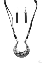 Load image into Gallery viewer, Paparazzi Accessories Majorly Moonstruck - Black