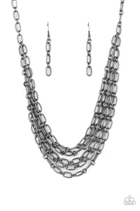 House of CHAIN - Black Necklace Paparazzi