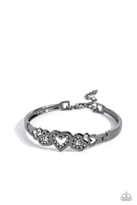 Seriously Smitten bracelet Gun metal Paparazzi