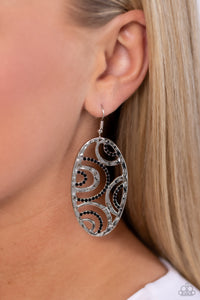 Seize the DAZE Black Earrings Paparazzi