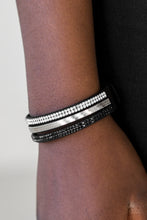 Load image into Gallery viewer, Paparazzi Accessories I Mean Business - Black
