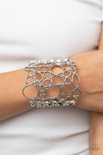 Load image into Gallery viewer, All Turned Around - Silver Bracelet
