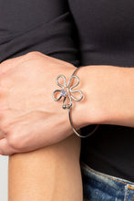 Load image into Gallery viewer, Floral Innovation - Purple Bracelet
