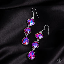 Load image into Gallery viewer, Reflective Rhinestones - Pink Earring
