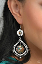 Load image into Gallery viewer, Cuz I CLAN - Brown  Earrings
